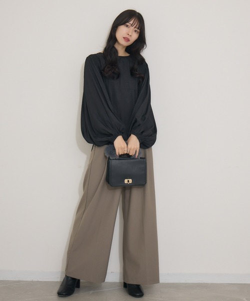KATHARINE ROSS(キャサリンロス)の「【KATHARINE ROSS】キュプラ混ステッチギャザーブラウス(シャツ/ブラウス・レディース・グリーン/ブラック・MEDIUM)」の13枚目の写真