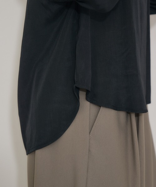 KATHARINE ROSS(キャサリンロス)の「【KATHARINE ROSS】キュプラ混ステッチギャザーブラウス(シャツ/ブラウス・レディース・グリーン/ブラック・MEDIUM)」の22枚目の写真