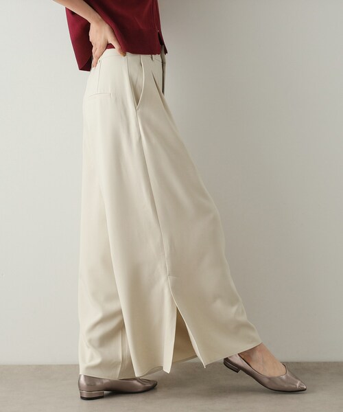 OPAQUE.CLIP(オペークドットクリップ)の「サイドスリットワイドパンツ【洗濯機洗い可】(その他パンツ・レディース・ブラック/ライトベージュ・38/40/42)」の7枚目の写真