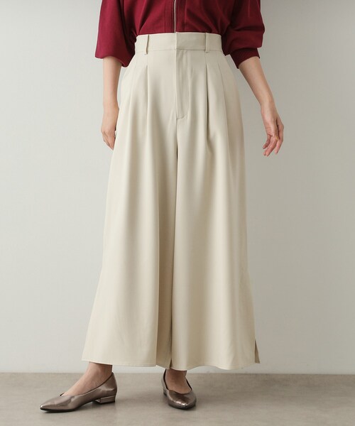 OPAQUE.CLIP(オペークドットクリップ)の「サイドスリットワイドパンツ【洗濯機洗い可】(その他パンツ・レディース・ブラック/ライトベージュ・38/40/42)」の11枚目の写真