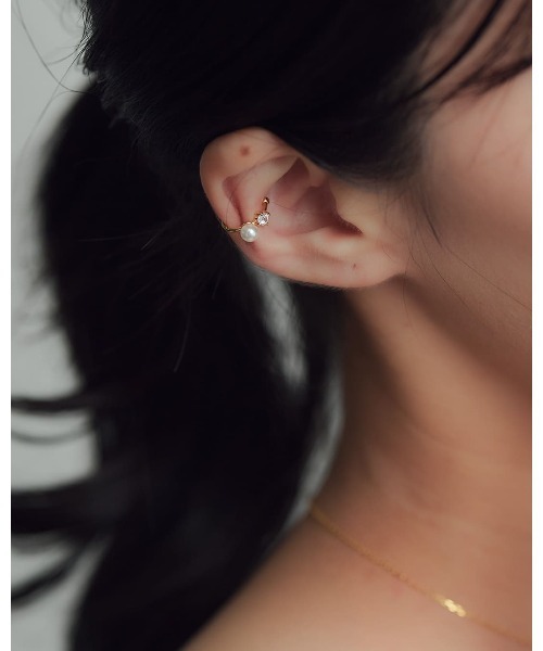 ChooMia（チュミア）の「パール×ストーンミニイヤーカフ（イヤーカフ・レディース・ゴールド/シルバー・FREE）」の6枚目の写真