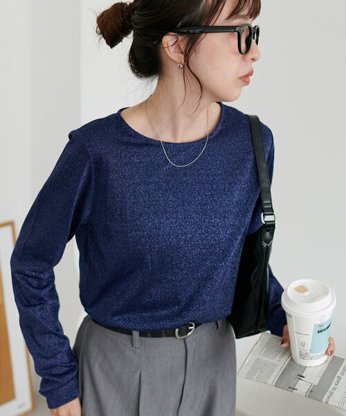 DISCOAT(ディスコート)の「【WEB限定】ラメロングスリーブ(Tシャツ/カットソー・レディース・ライトグレー/ブラウン/ネイビー/ゴールド/ブラック/チャコールグレー・FREE)」の15枚目の写真