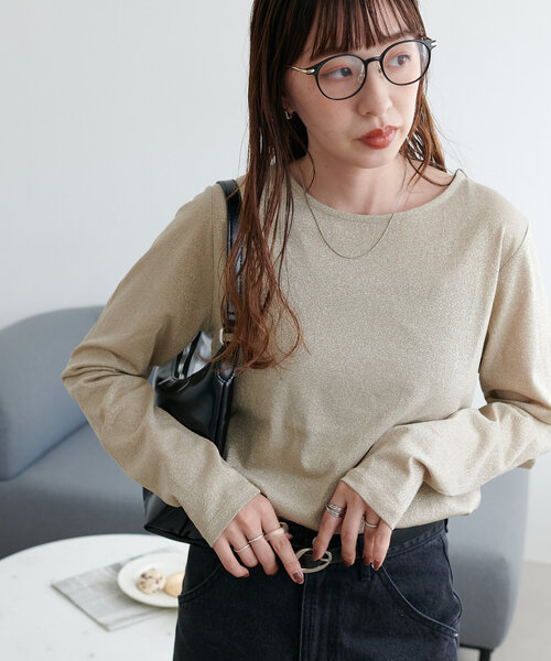 DISCOAT(ディスコート)の「【WEB限定】ラメロングスリーブ(Tシャツ/カットソー・レディース・ライトグレー/ブラウン/ネイビー/ゴールド/ブラック/チャコールグレー・FREE)」の19枚目の写真