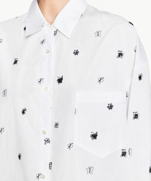 【セール】3D Butterfly Embroidered Shirt / バタフライシャツ(シャツ/ブラウス)|JNBY(ジェーエヌビーワイ) 【セール】3D Butterfly Embroidered Shirt / バタフライシャツ(シャツ/ブラウス)|JNBY(ジェーエヌビーワイ)