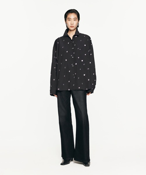 【セール】3D Butterfly Embroidered Shirt / バタフライシャツ(シャツ/ブラウス)|JNBY(ジェーエヌビーワイ) 【セール】3D Butterfly Embroidered Shirt / バタフライシャツ(シャツ/ブラウス)|JNBY(ジェーエヌビーワイ)