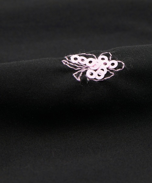 【セール】3D Butterfly Embroidered Shirt / バタフライシャツ(シャツ/ブラウス)|JNBY(ジェーエヌビーワイ) 【セール】3D Butterfly Embroidered Shirt / バタフライシャツ(シャツ/ブラウス)|JNBY(ジェーエヌビーワイ)