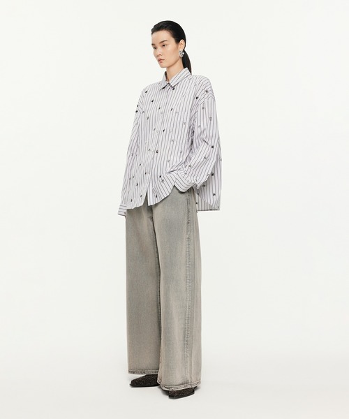 【セール】3D Butterfly Embroidered Shirt / バタフライシャツ(シャツ/ブラウス)|JNBY(ジェーエヌビーワイ) 【セール】3D Butterfly Embroidered Shirt / バタフライシャツ(シャツ/ブラウス)|JNBY(ジェーエヌビーワイ)
