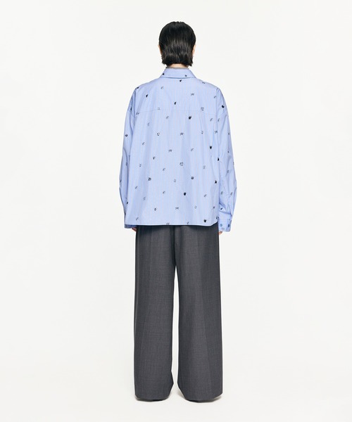 【セール】3D Butterfly Embroidered Shirt / バタフライシャツ(シャツ/ブラウス)|JNBY(ジェーエヌビーワイ) 【セール】3D Butterfly Embroidered Shirt / バタフライシャツ(シャツ/ブラウス)|JNBY(ジェーエヌビーワイ)