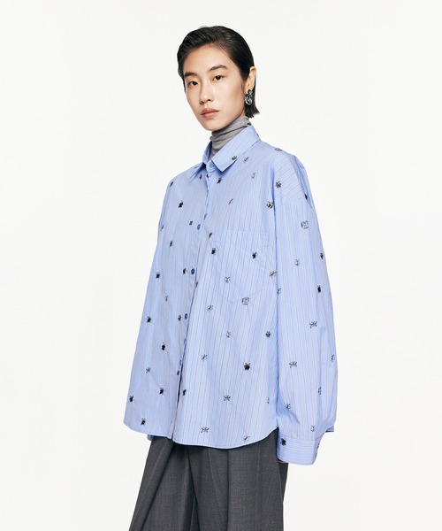 【セール】3D Butterfly Embroidered Shirt / バタフライシャツ(シャツ/ブラウス)|JNBY(ジェーエヌビーワイ) 【セール】3D Butterfly Embroidered Shirt / バタフライシャツ(シャツ/ブラウス)|JNBY(ジェーエヌビーワイ)