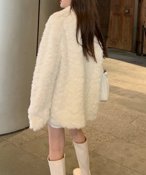 DIAVEL（ディアベル）の「エコファージャケット/コート（その他アウター・レディース・アイボリー/ブラック・M）」の9枚目の写真