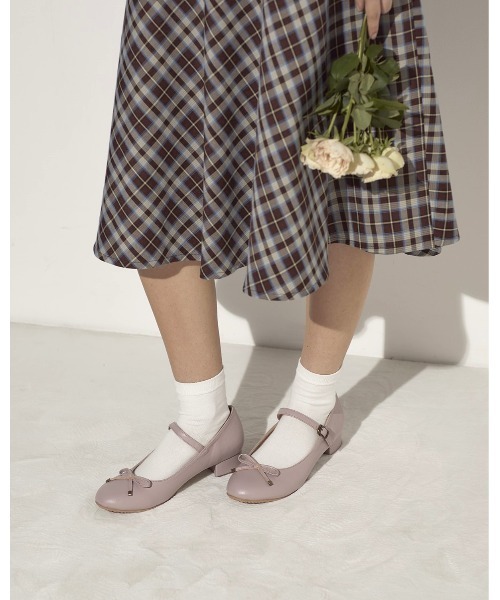 F i.n.t（フィント）の「【WEB限定SS,LLサイズあり】ストラップ付リボンバレエシューズ/fint　フィント（パンプス・レディース・ピンク/ブラウン/ブラック/クリーム・SS/LL/L/M/S）」の21枚目の写真