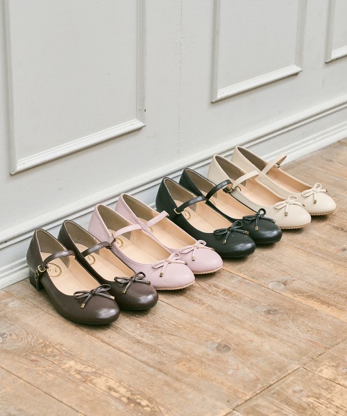 F i.n.t（フィント）の「【WEB限定SS,LLサイズあり】ストラップ付リボンバレエシューズ/fint　フィント（パンプス・レディース・ピンク/ブラウン/ブラック/クリーム・SS/LL/L/M/S）」の22枚目の写真