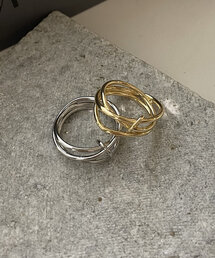 〈GOLDY/ゴールディ〉ツイストフープリング