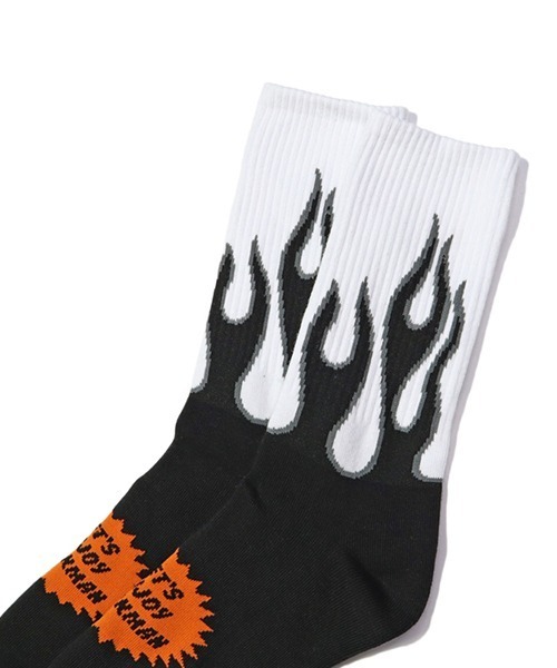 COOKMAN(クックマン)の「Cookman クックマン ソックス Crew Socks Flame ファイアーパターン ソックス(ソックス/靴下・メンズ・ブラック×グレー/ブラック×ホワイト/ブルー/ホワイト×ブラック/ブラック×レッド/ブラック×ブラック/ブラック×ブルー・FREE)」の14枚目の写真