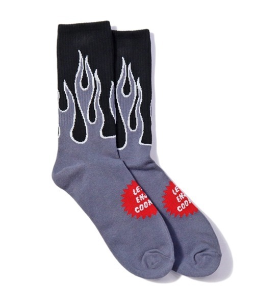 COOKMAN(クックマン)の「Cookman クックマン ソックス Crew Socks Flame ファイアーパターン ソックス(ソックス/靴下・メンズ・ブラック×グレー/ブラック×ホワイト/ブルー/ホワイト×ブラック/ブラック×レッド/ブラック×ブラック/ブラック×ブルー・FREE)」の17枚目の写真