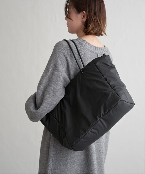 notch.(ノッチ)の「パテッドトートバッグ(トートバッグ・レディース・シルバー系/ベージュ/ブラック・ONESIZE)」の6枚目の写真