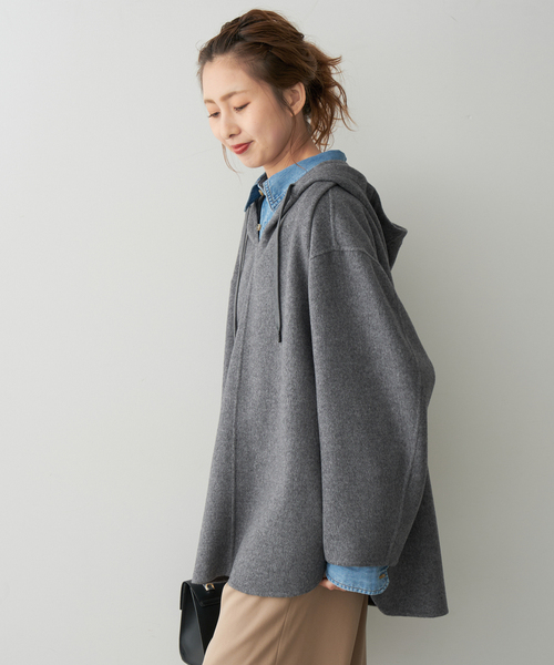 新品タグ付き　スピックアンドスパン　オーバーサイズニットパーカー Spick & Span（スピックアンドスパン）の「ダンボールフードジップ