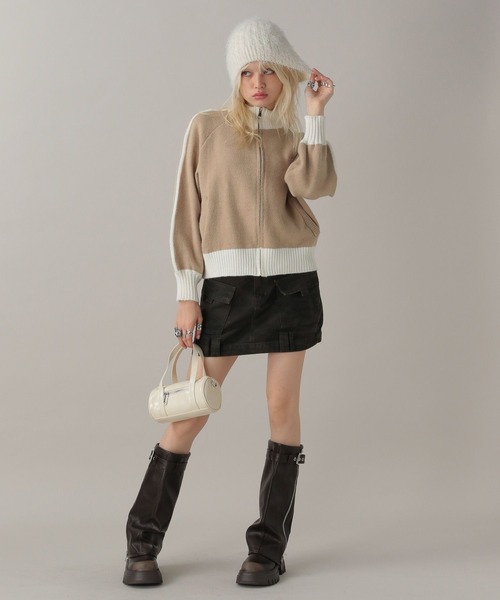 FOREVER 21（フォーエバー トゥエンティーワン）の「【2024FW】トラックジップニット（ニット/セーター・レディース・グレー/ネイビー/ベージュ・FREE）」の21枚目の写真