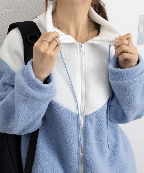 Miniministore（ミニミニストア）の「スタンドカラーボアジャケット バイカラー（ブルゾン・レディース・ブルー/ピンク・FREE）」の5枚目の写真