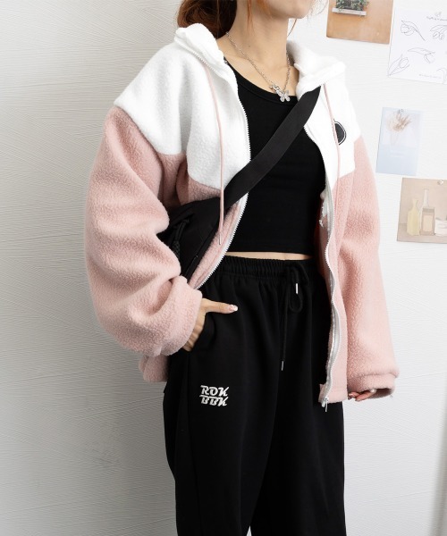 Miniministore（ミニミニストア）の「スタンドカラーボアジャケット バイカラー（ブルゾン・レディース・ブルー/ピンク・FREE）」の16枚目の写真