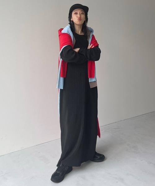 wee9s(ウィークス)の「【セルフカット可能】daily daily super stretch crew neck pleats one piece / デイリーデイリースーパーストレッチクルーネックプリーツワンピース(ワンピース・レディース・アッシュグレー/スカイブルー/ブラック/レッド/ネイビー/ボルドー/アイボリー/ダークグリーン・FREE/LONG)」の22枚目の写真