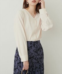 プチプラバー釦とろみブラウス