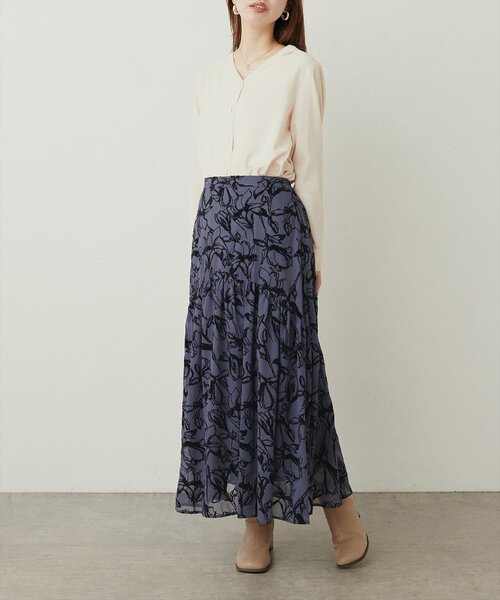natural couture(ナチュラルクチュール)の「プチプラバー釦とろみブラウス(シャツ/ブラウス・レディース・ミント/ネイビー/ピンクベージュ/グレイッシュベージュ/アイボリー・FREE)」の10枚目の写真