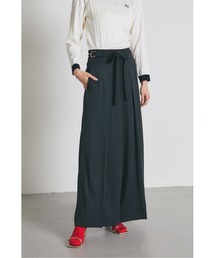 チェーンベルトタックワイドパンツ