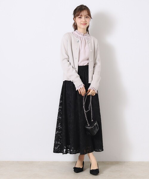 couture brooch（クチュールブローチ）の「【春の華やぎ無地見えスカート】カットジャカードフラワースカート（スカート・レディース・ブラック/アイボリー/ライトパープル・40/38/42/36）」の15枚目の写真