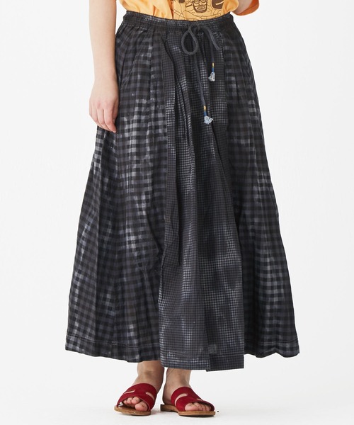 KRIFF MAYER(クリフメイヤー)の「チェックタイダイスカート(スカート・レディース・ブルー/レッド/ブラック・MEDIUM/LARGE)」の1枚目の写真