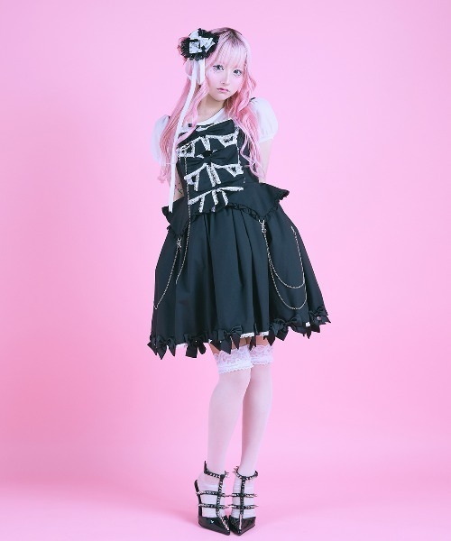 AVENCHUMU Buckle belt garter dress ワンピース One piece – AVENCHUMU （アバンチュウム）