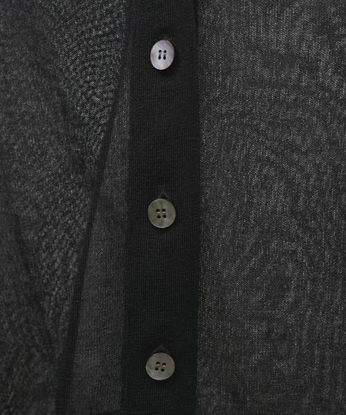 SALON adam et rope'（サロン アダム エ ロペ）の「ブライトラメVネックシアーカーディガン［一部WEB限定カラー・手洗い可能］（カーディガン/ボレロ・レディース・グレー/ブラック/ゴールド/シルバー/ピンク/ライトグレー・FREE）」の14枚目の写真