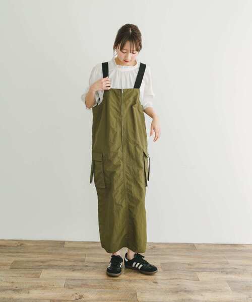 ITEMS URBANRESEARCH（アイテムズ アーバンリサーチ）の「ミリタリージャンパースカート（ワンピース・レディース・カーキ/ブラック・FREE）」の12枚目の写真
