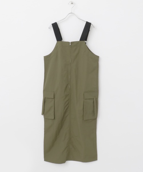 ITEMS URBANRESEARCH（アイテムズ アーバンリサーチ）の「ミリタリージャンパースカート（ワンピース・レディース・カーキ/ブラック・FREE）」の9枚目の写真