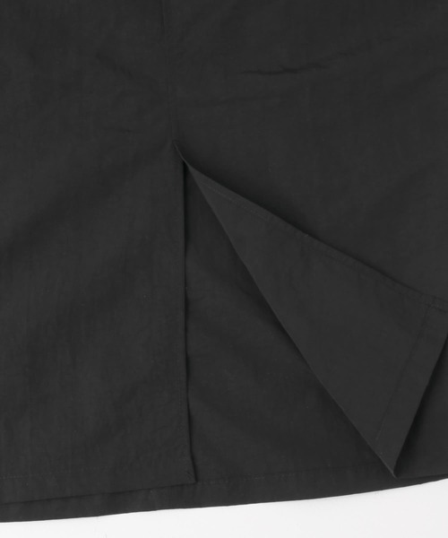 ITEMS URBANRESEARCH（アイテムズ アーバンリサーチ）の「ミリタリージャンパースカート（ワンピース・レディース・カーキ/ブラック・FREE）」の4枚目の写真