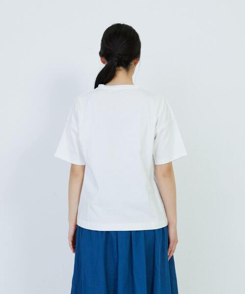 LOISIR（ロワズィール）の「イラストプリントTシャツ（Tシャツ/カットソー・レディース・オフホワイト/チャコールグレー/グレイッシュベージュ・FREE）」の20枚目の写真