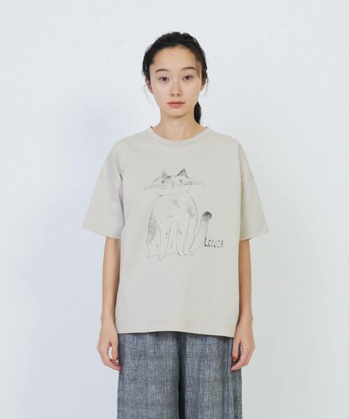 LOISIR（ロワズィール）の「イラストプリントTシャツ（Tシャツ/カットソー・レディース・オフホワイト/チャコールグレー/グレイッシュベージュ・FREE）」の14枚目の写真