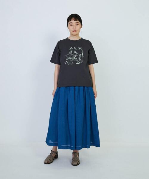 LOISIR（ロワズィール）の「イラストプリントTシャツ（Tシャツ/カットソー・レディース・オフホワイト/チャコールグレー/グレイッシュベージュ・FREE）」の10枚目の写真