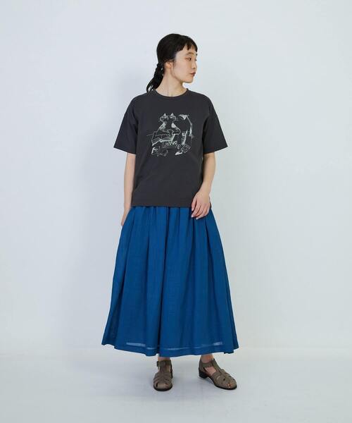 LOISIR（ロワズィール）の「イラストプリントTシャツ（Tシャツ/カットソー・レディース・オフホワイト/チャコールグレー/グレイッシュベージュ・FREE）」の9枚目の写真