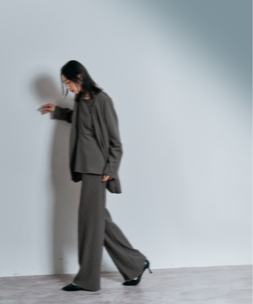 W:Huku(フーク)の「ノーカラー オバーシルエット ジャケット(ノーカラージャケット・レディース・ブラック/チャコール/ライトグレー・FREE)」の13枚目の写真
