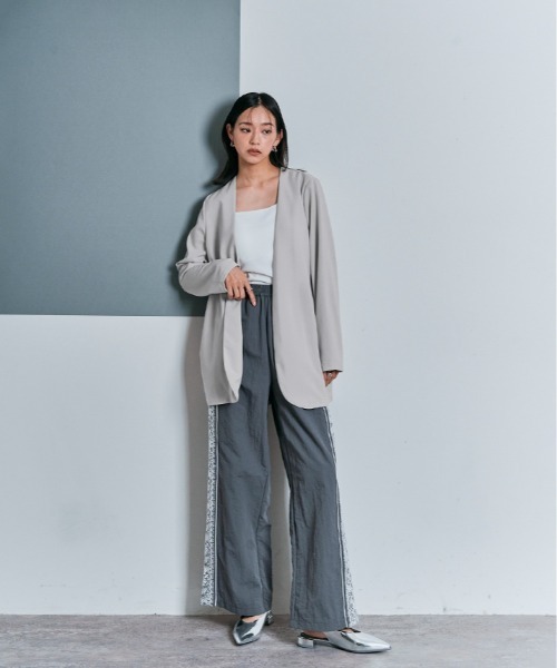 W:Huku(フーク)の「ノーカラー オバーシルエット ジャケット(ノーカラージャケット・レディース・ブラック/チャコール/ライトグレー・FREE)」の19枚目の写真