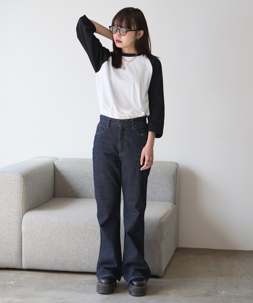 United Athle(ユナイテッドアスレ)の「【UNITED ATHLE】raglan sleeves T‐shirts / ラグランスリーブ 3/4スリーブ ラグランスリーブTシャツ 7分袖Tシャツ バイカラー クルーネック 2026年 夏 夏服(Tシャツ/カットソー・レディース・ホワイト×ネイビー/ホワイト×ブラック/ブラック/ミックスグレー・S/M/L/XL)」の15枚目の写真