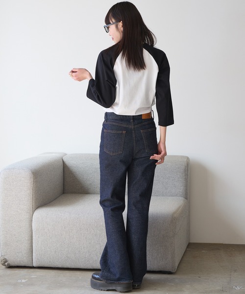 United Athle(ユナイテッドアスレ)の「【UNITED ATHLE】raglan sleeves T‐shirts / ラグランスリーブ 3/4スリーブ ラグランスリーブTシャツ 7分袖Tシャツ バイカラー クルーネック 2026年 夏 夏服(Tシャツ/カットソー・レディース・ホワイト×ネイビー/ホワイト×ブラック/ブラック/ミックスグレー・S/M/L/XL)」の17枚目の写真