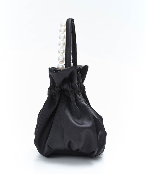 darial(ダリアル)の「【darial】3way pearl satin bag 3way パール サテンバッグ お呼ばれ 結婚式 二次会 成人式 同窓会 セレモニードレス パーティドレス オケージョンドレス(ハンドバッグ・レディース・ブラック/ゴールド/ネイビー/ホワイト・フリー)」の14枚目の写真