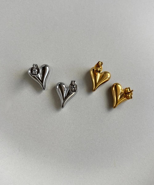 tone(トーン)の「【As】【金属アレルギー対応】NO.179 サージカルステンレスハート スタッドピアス(MA)(ピアス(両耳用)・レディース・ゴールド/シルバー/シルバー系2/ゴールド系2・FREE)」の6枚目の写真