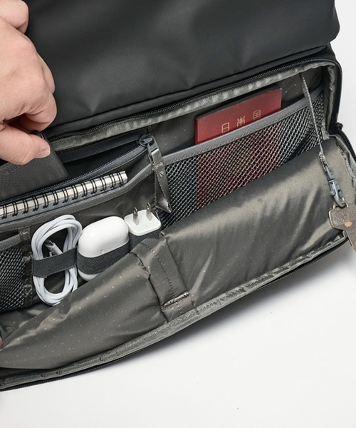 incase（インケース）の「Incase A.R.C. Duffel-Black（ボストンバッグ・メンズ・ブラック・ONE SIZE）」の14枚目の写真