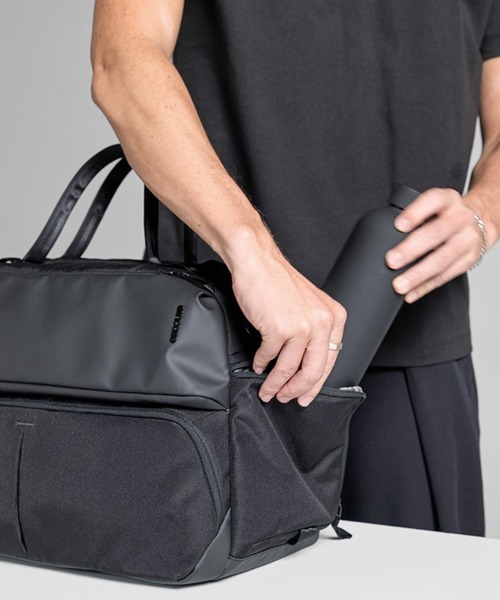 incase（インケース）の「Incase A.R.C. Duffel-Black（ボストンバッグ・メンズ・ブラック・ONE SIZE）」の20枚目の写真