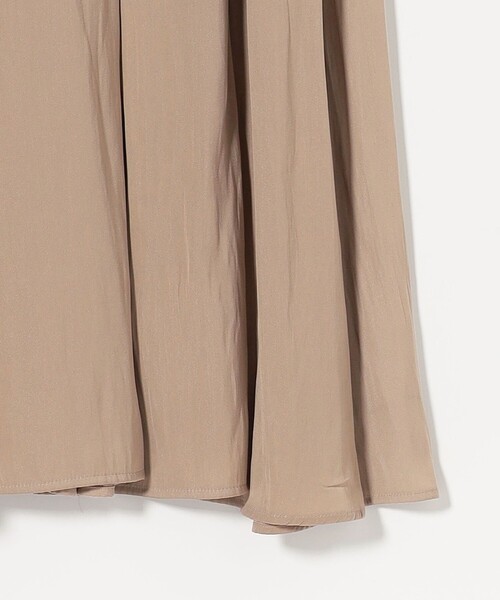 green label relaxing（グリーンレーベルリラクシング）の「サテン ギャザー ショートスリーブ ワンピース（ワンピース・レディース・ベージュ/ネイビー/コバルトブルー・FREE）」の17枚目の写真