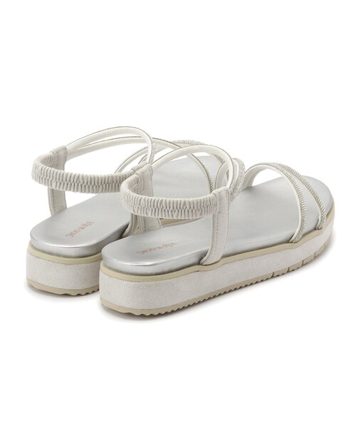 SHOO・LA・RUE(シューラルー)の「キラキラループサンダル(サンダル・レディース・ブラック/シルバー/ベージュ・35/45)」の7枚目の写真