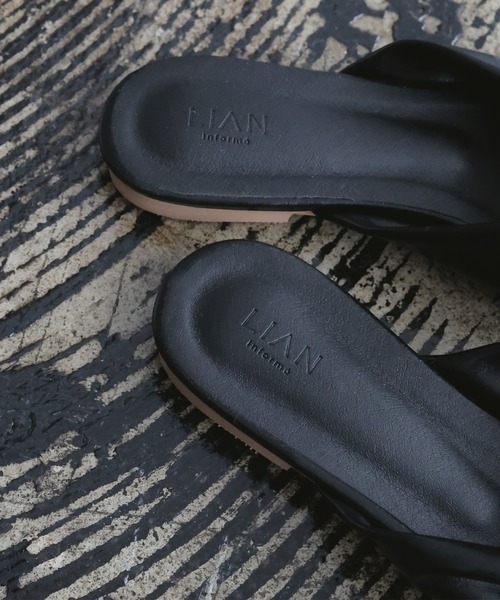 LIAN(リアン)の「リボンサンダル(サンダル・レディース・ブラック/ベージュ・LARGE/MEDIUM)」の15枚目の写真